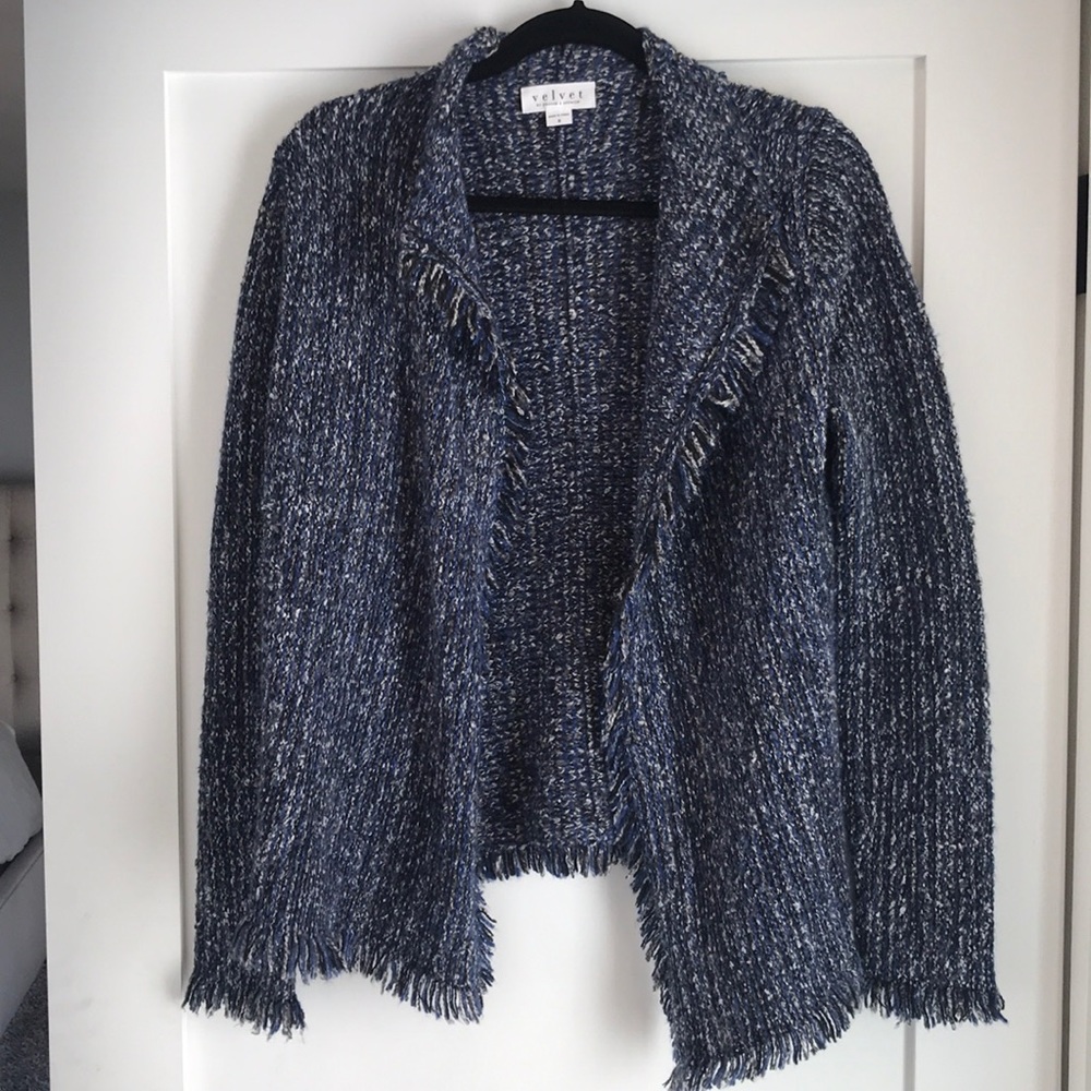 Velvet By Graham and Spencer Women’s Sweater